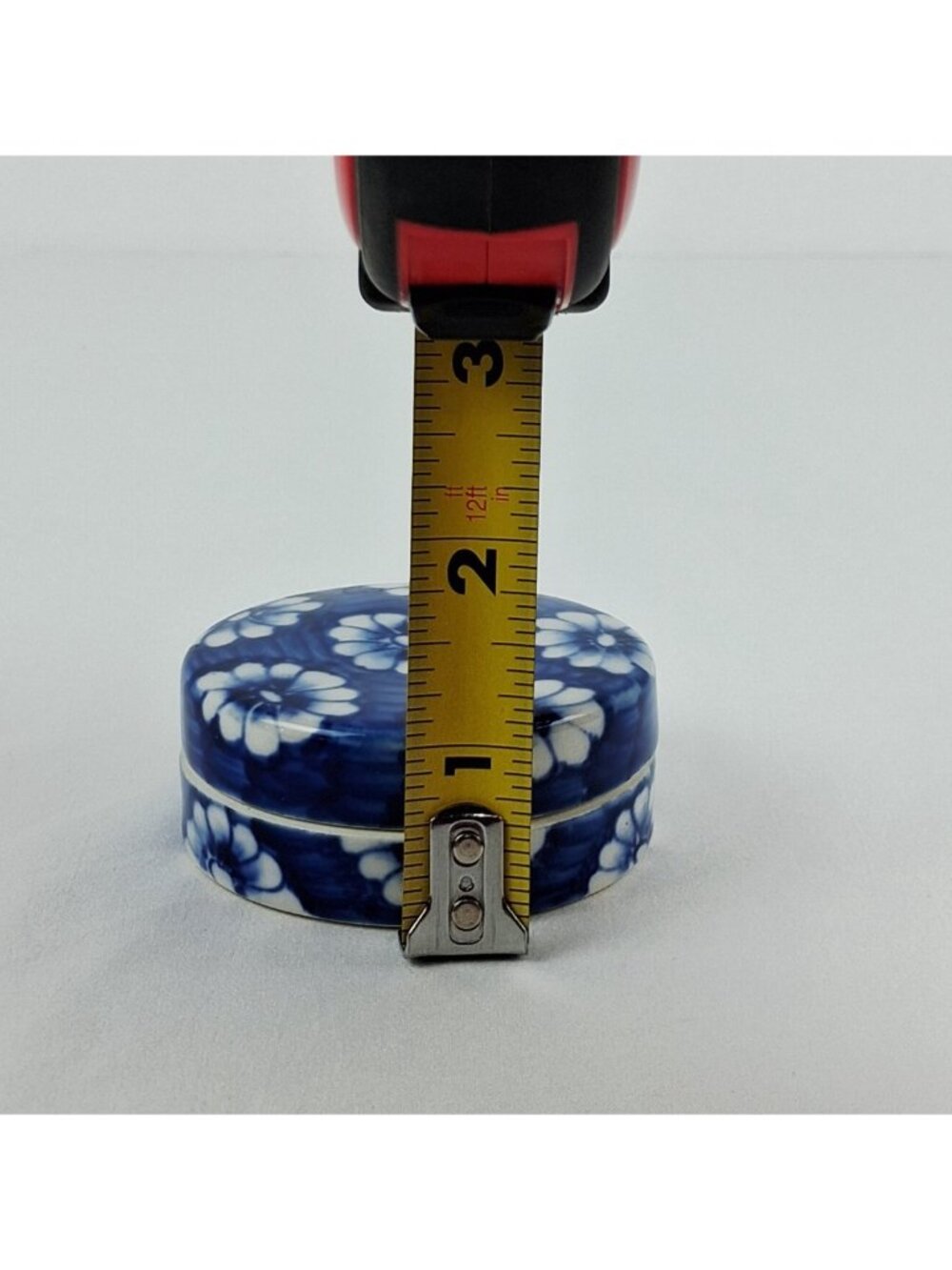 Unbranded Vietnamese Blue Floral Round Lidded Trinket Box - Picture 4 of 4